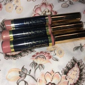 Senegence lipsense lot